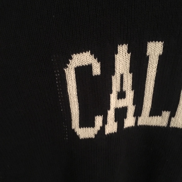 Brandy Melville Sweater - Picture 2 of 3